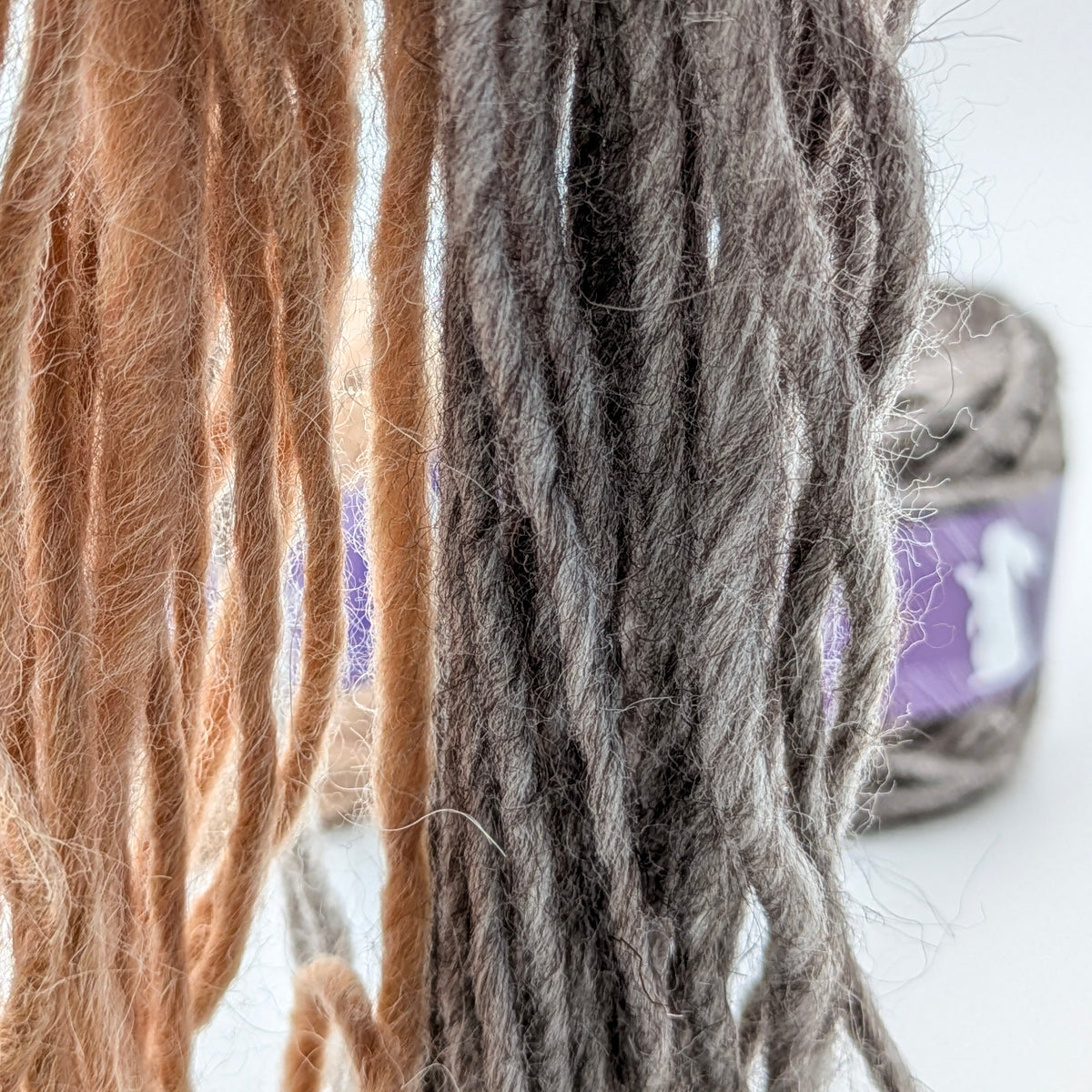 Dickes Garn Elora mit Alpaka – Garn im Detail, RABBY