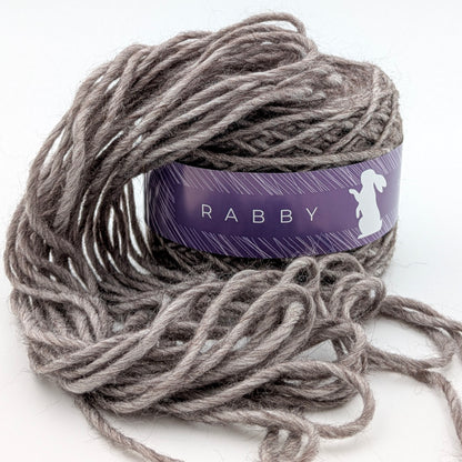 Dickes Garn Elora mit Alpaka in Grau, 150 m / 100 g – RABBY