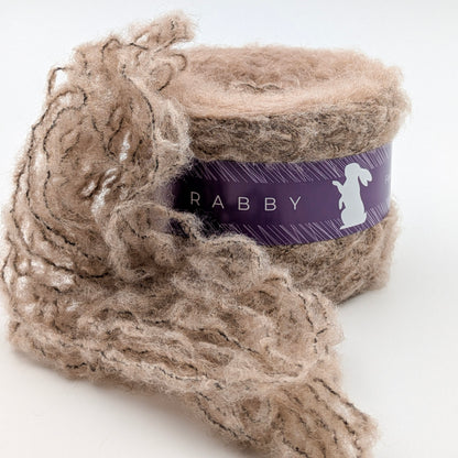 Melierte Wolle Blumi mit Baby Alpaka in Beige, 280 m / 100 g – Knäuel mit lila Banderole
