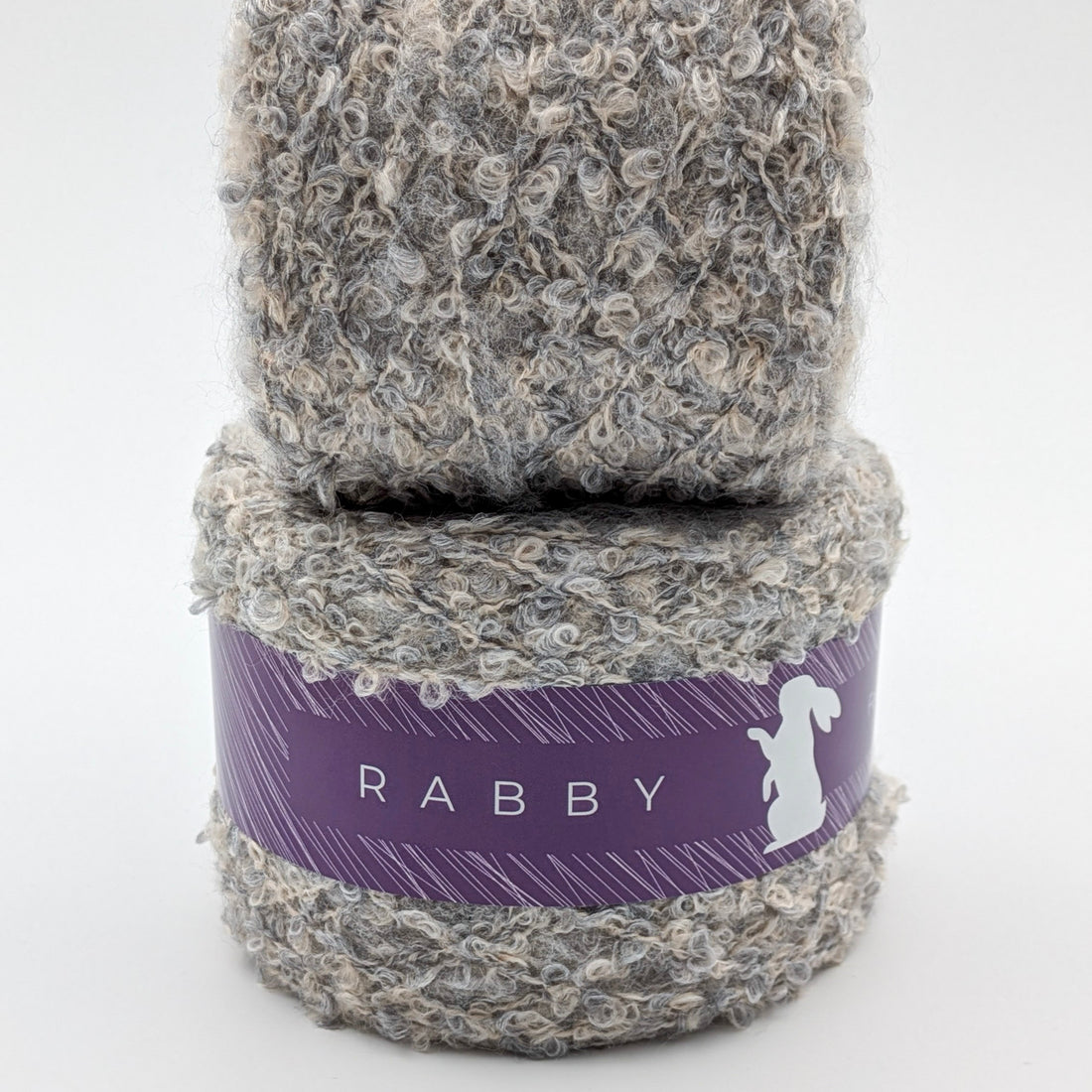 Bouclé Garn Crown mit Wolle in Grau – RABBY, weitere Ansicht